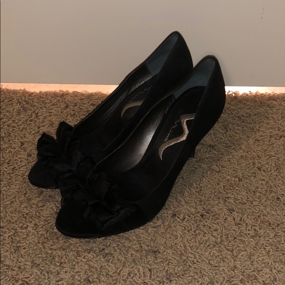 Black Heels, Size 7